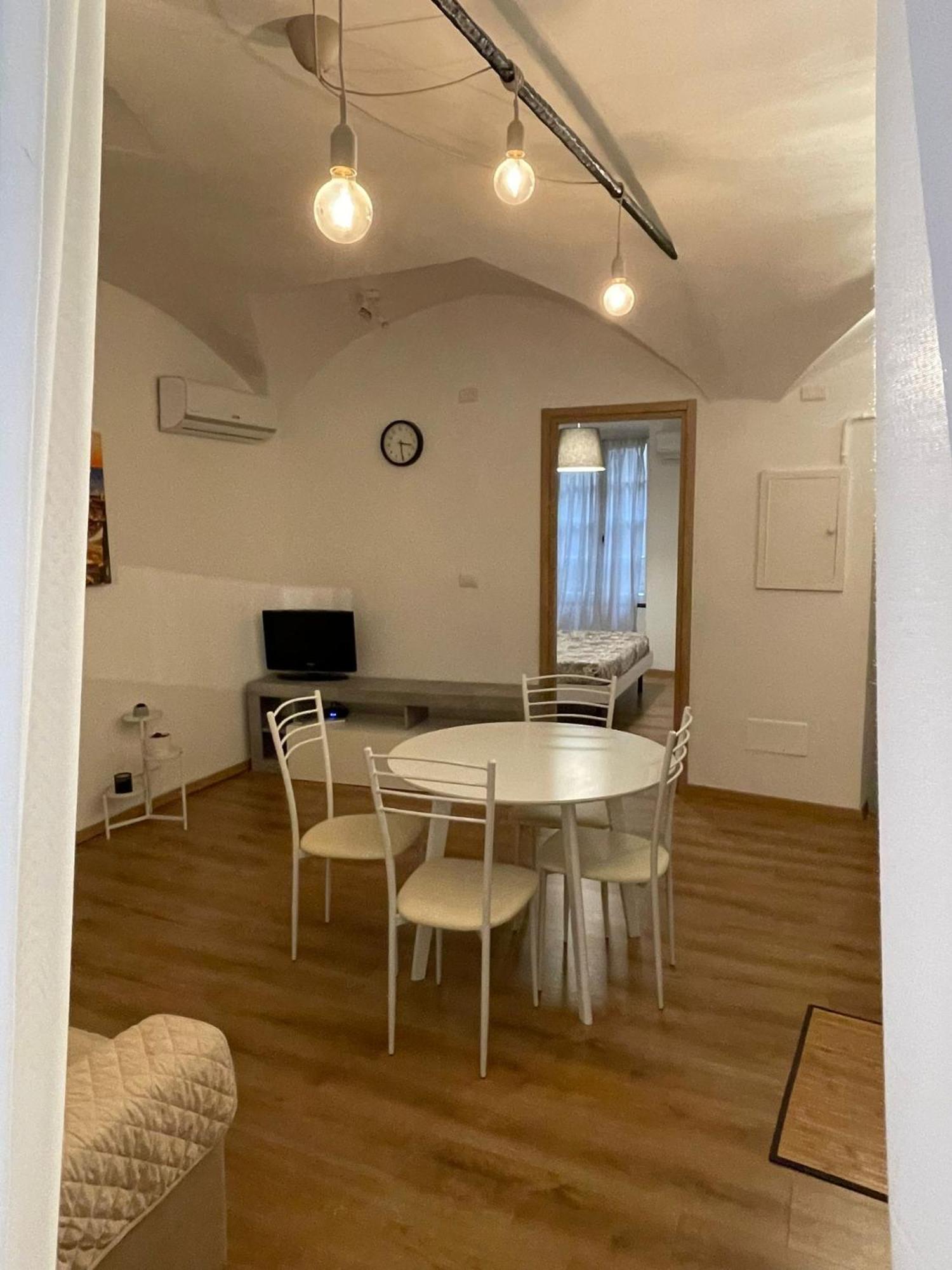 Apartamento The First Luccoli Garibaldi Rolli Génova Exterior foto