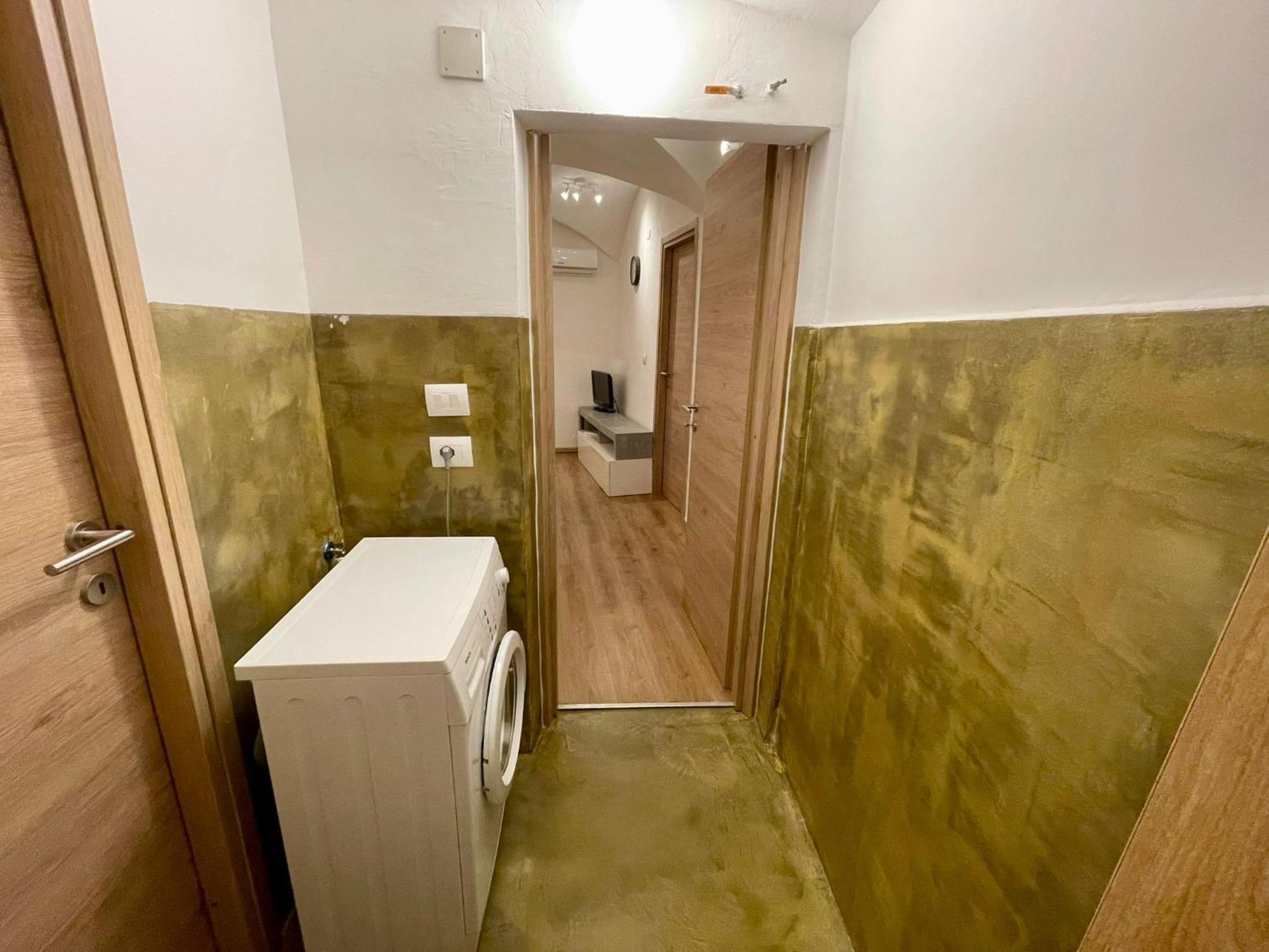 Apartamento The First Luccoli Garibaldi Rolli Génova Exterior foto