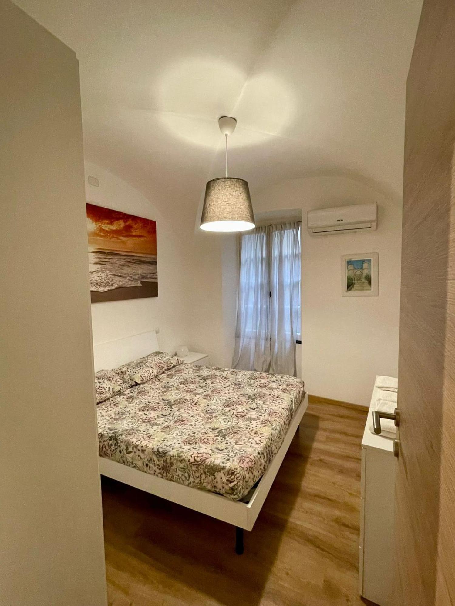 Apartamento The First Luccoli Garibaldi Rolli Génova Exterior foto
